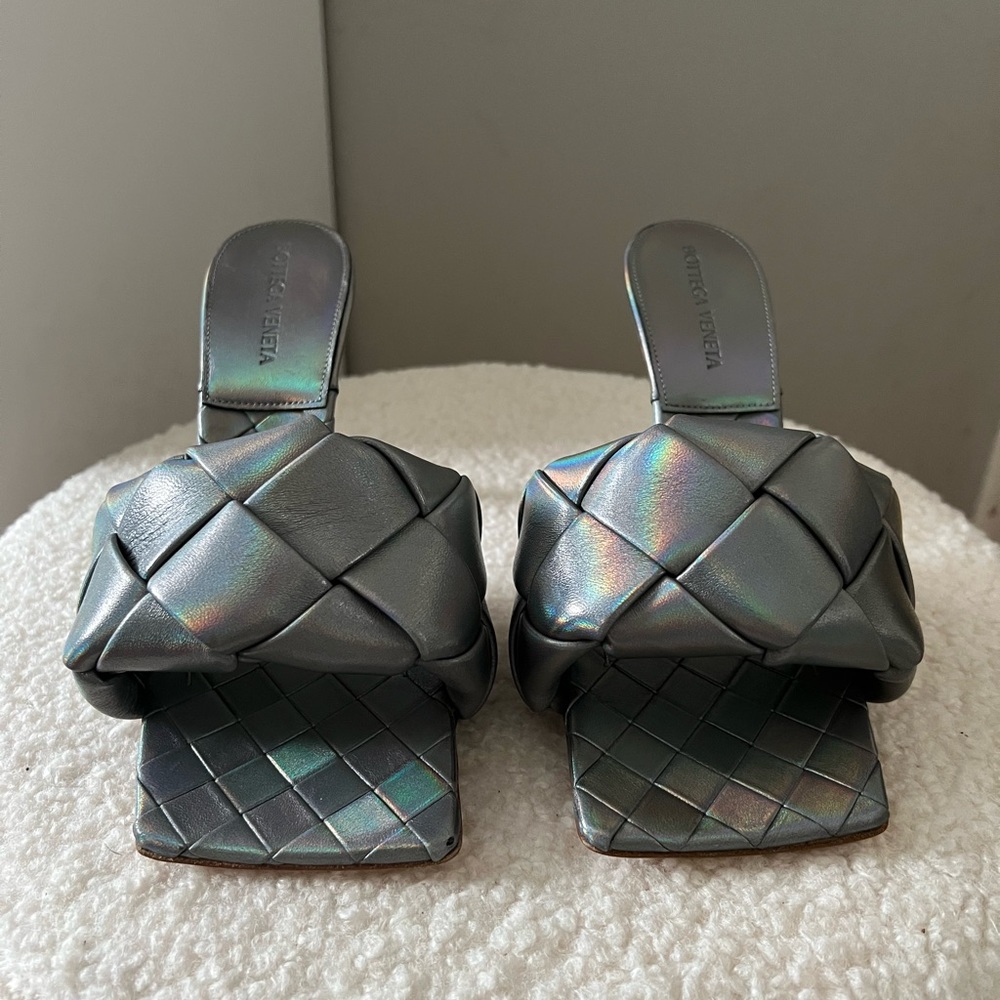 Bottega Veneta